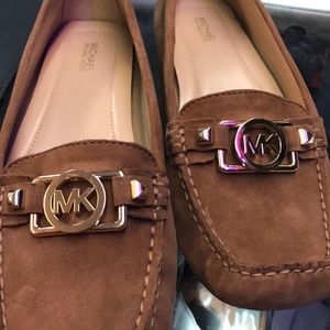 Micheal kors NEW🔥🔥🔥🔥🔥💯💯💯💕